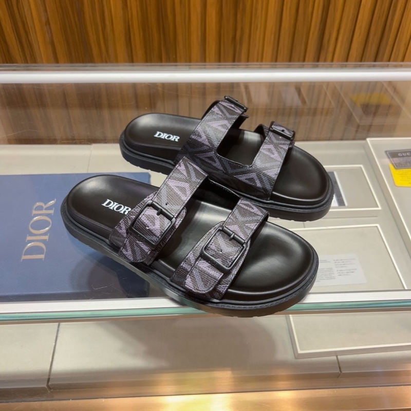 ch**an D*or slippers
